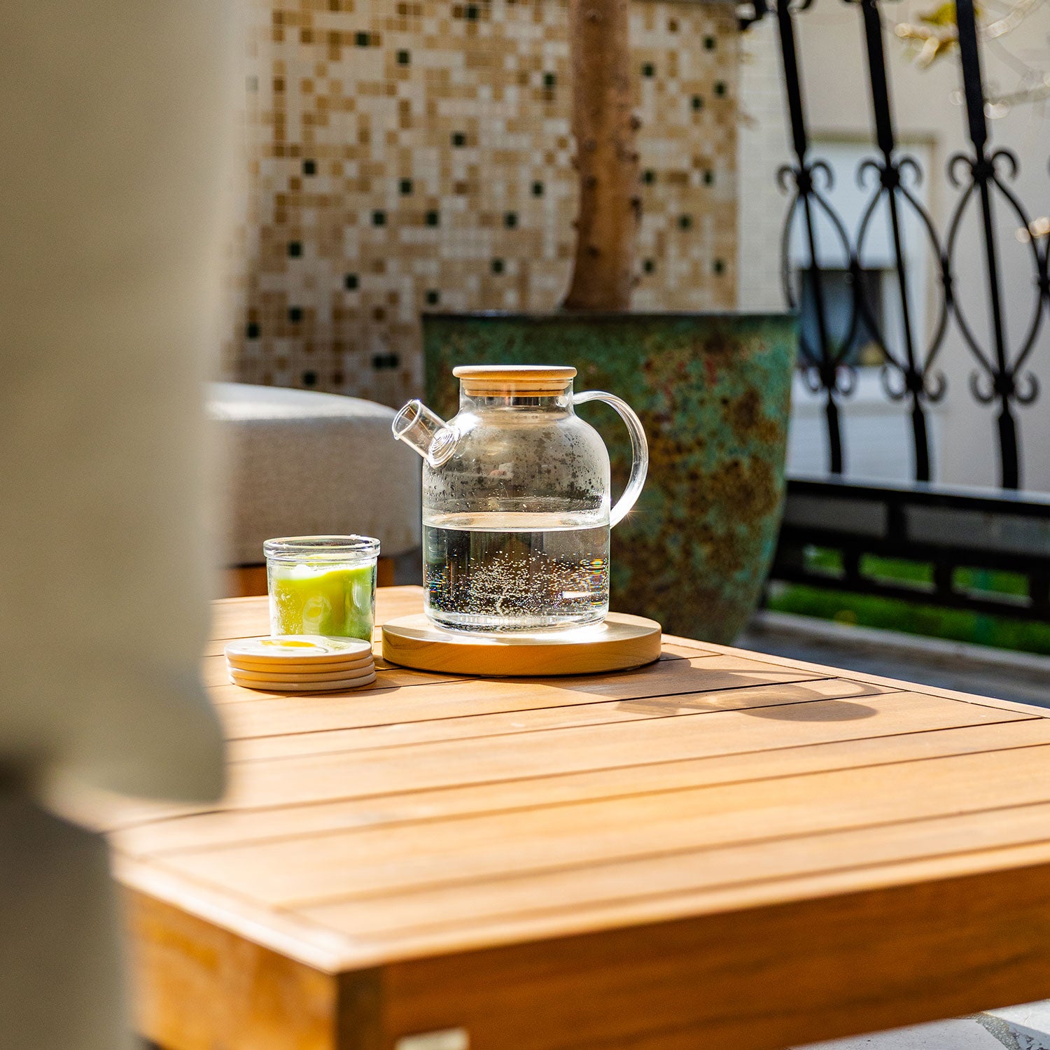 Vrč za magnetiziranje vode