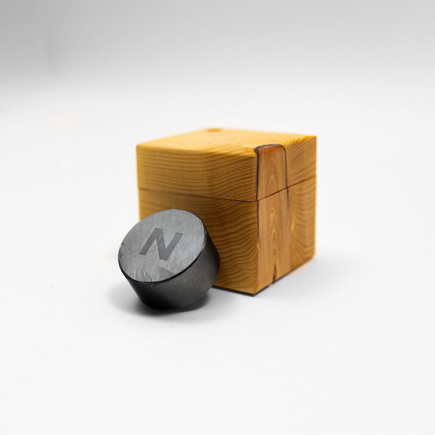 Pripomoček za magnetiziranje vode (1-5l)